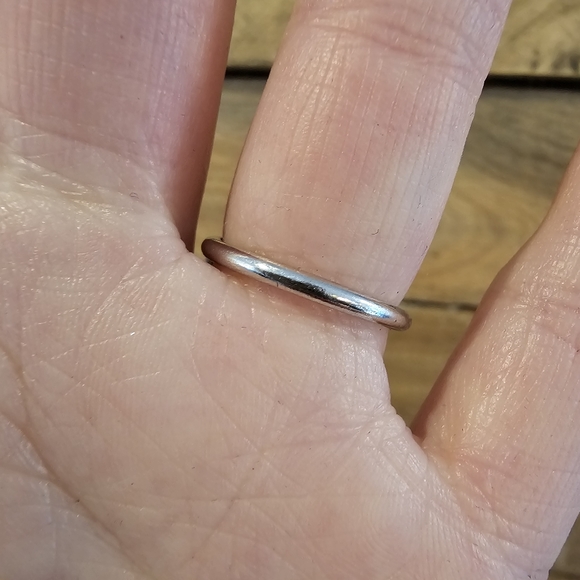 Vintage '71 Sarah Coventry "Blue Buttercup" adjustable silvertone ring - Picture 4 of 6